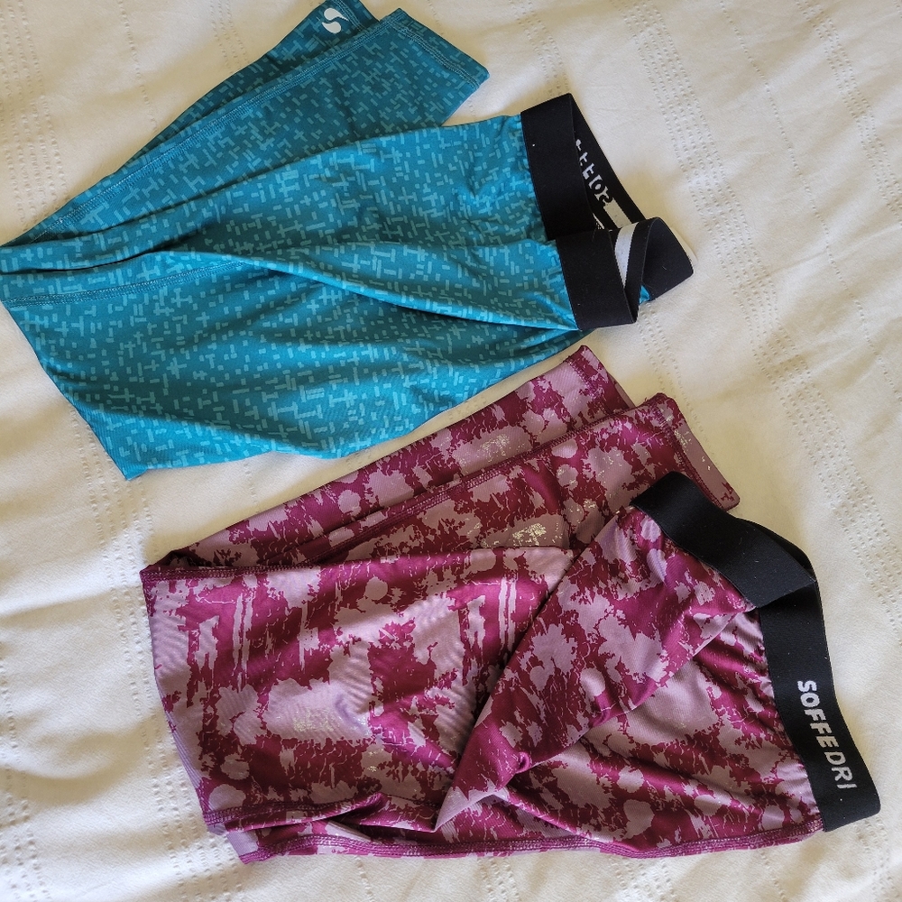 2 Pairs of Leggings by Soffe Dri, Size XS
